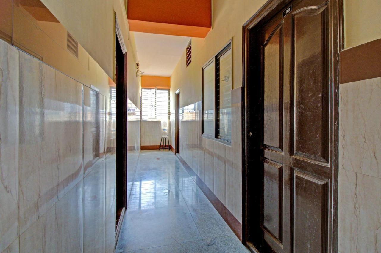 Spot On A Class Suites Near Hare Krishna Hill Bangalore Buitenkant foto