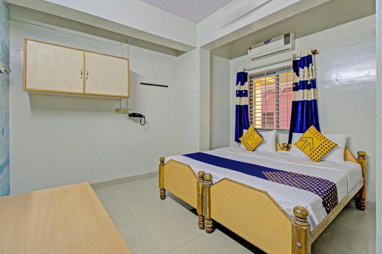 Spot On A Class Suites Near Hare Krishna Hill Bangalore Buitenkant foto