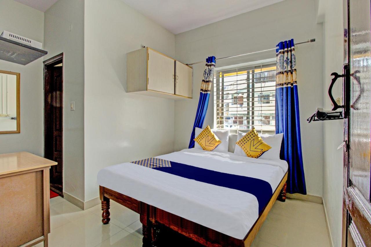 Spot On A Class Suites Near Hare Krishna Hill Bangalore Buitenkant foto