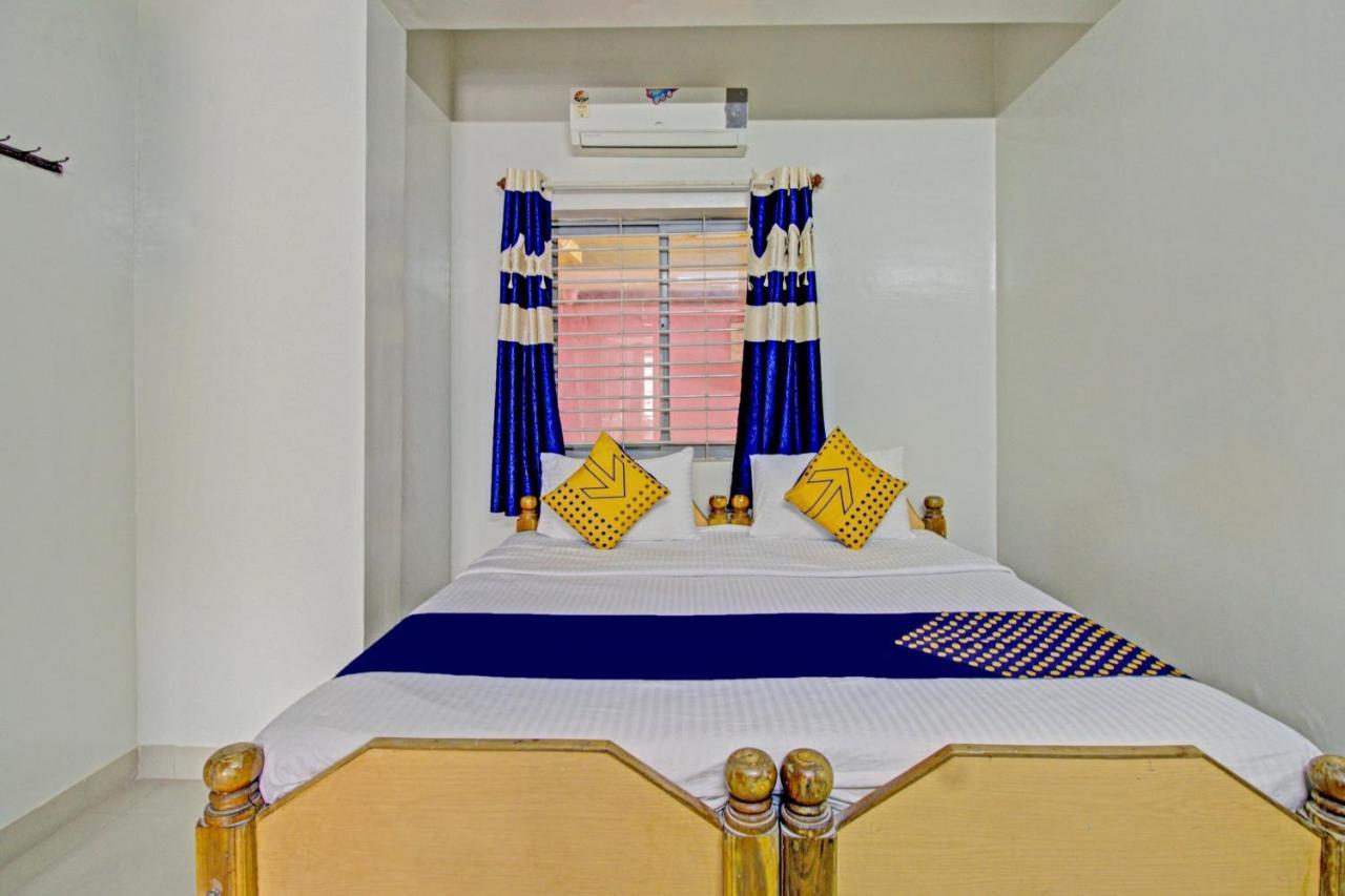 Spot On A Class Suites Near Hare Krishna Hill Bangalore Buitenkant foto